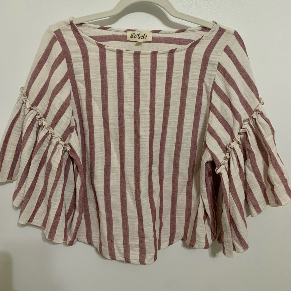 LISTICLE Bell Sleeve Cropped Bloused